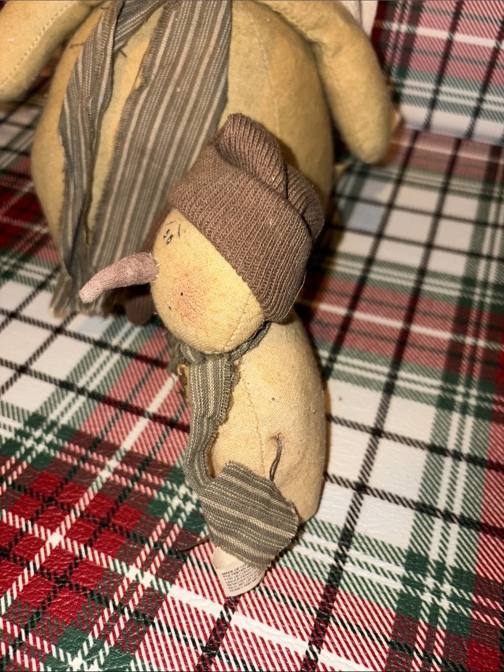 Honey & Me Rustic Primitive Snowman Holiday Plush with Hat & Carrot Nose Bundle